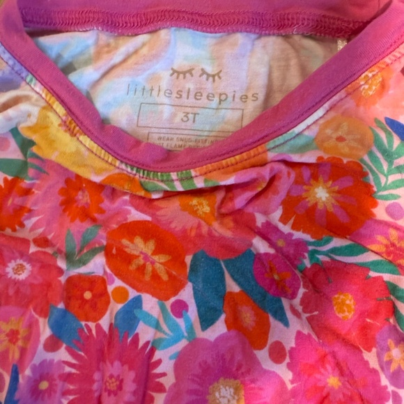 Little Sleepies Limited Edition Rainbow Flower Long Sleeve Pajama Set - Picture 2 of 2